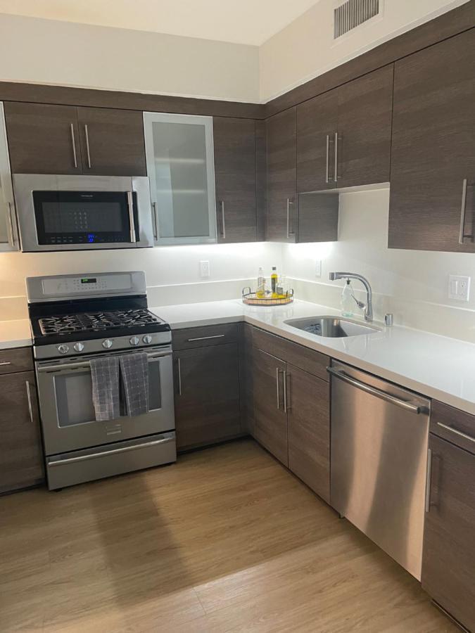 Las Palmas - Modern, Stylish, Spacious, Secure & Tranquil Condo With 2 Master Suite Bedrooms - Wlk To Sm Pier Los Angeles Esterno foto
