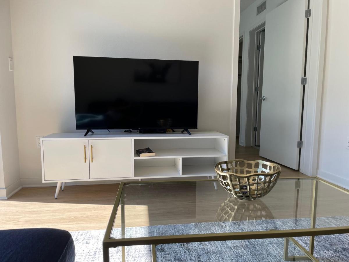 Las Palmas - Modern, Stylish, Spacious, Secure & Tranquil Condo With 2 Master Suite Bedrooms - Wlk To Sm Pier Los Angeles Esterno foto